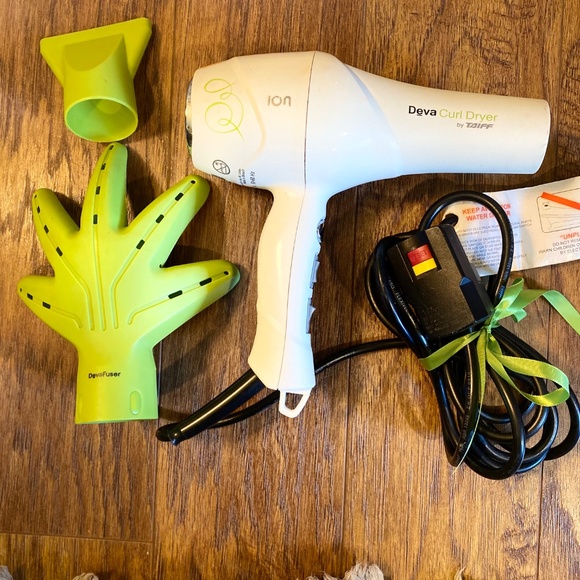 Deva Curl Dryer & Diffusers - Picture 2 of 5